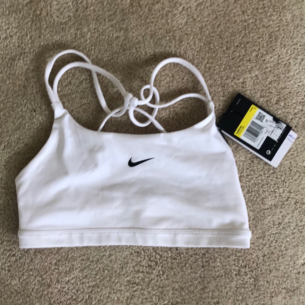 Nike NWT strappy sports bra white S